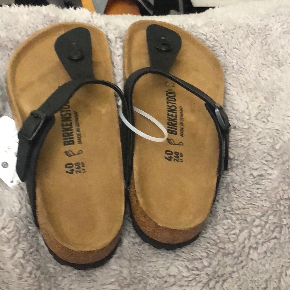 Birkenstock Gizeh black brand new